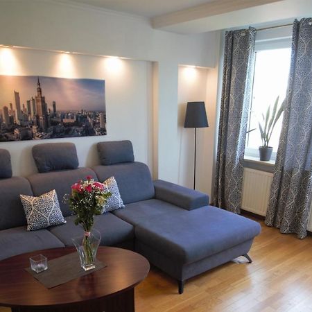 Apartament Mgm Karmelicka Warsawa Bagian luar foto