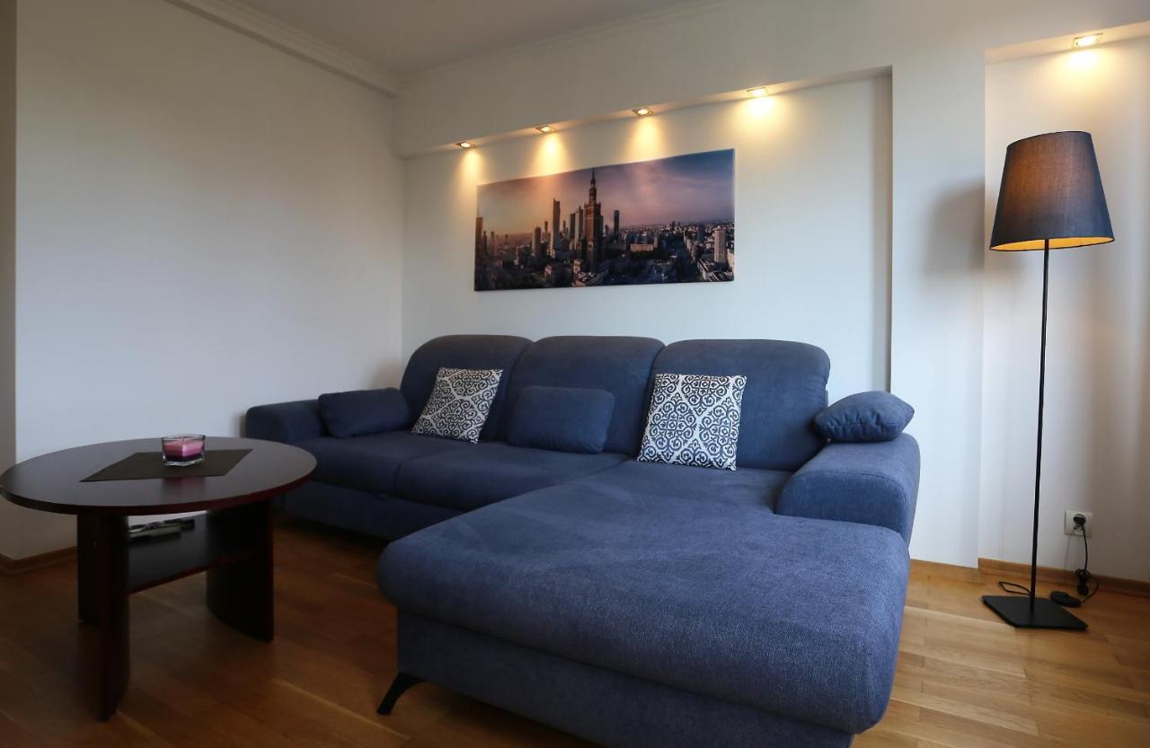 Apartament Mgm Karmelicka Warsawa Bagian luar foto
